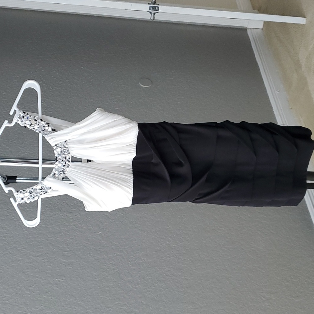 JUNIOR'S Dress Size XS